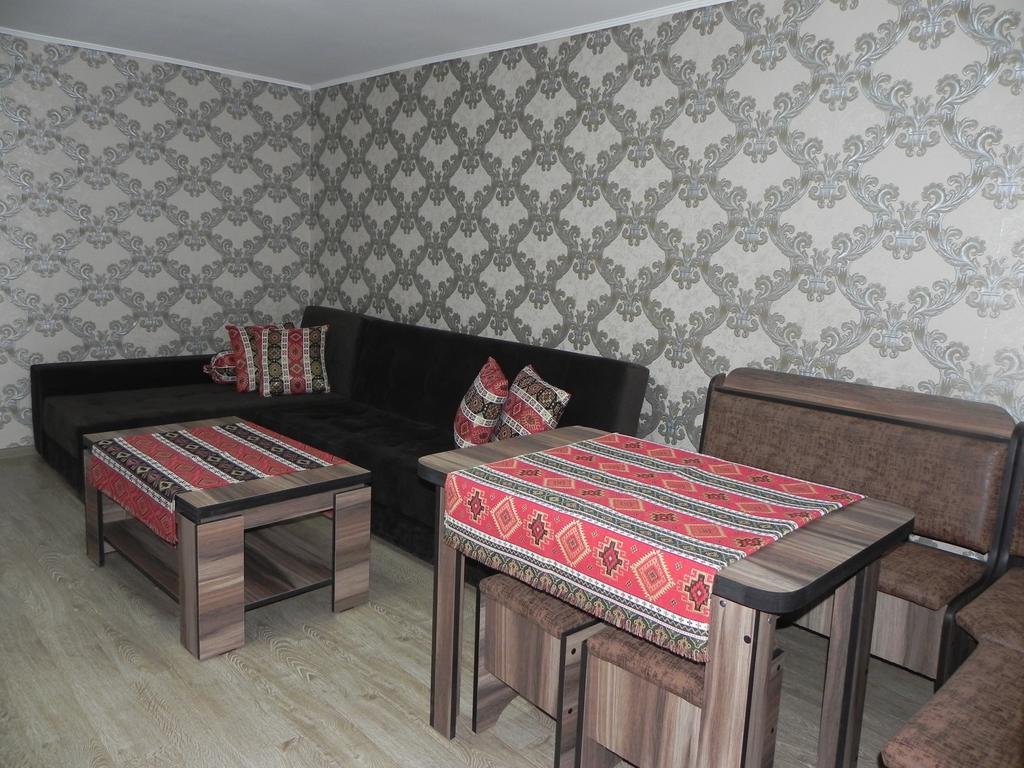 Old Yard Guest House Tbilisi Exterior photo